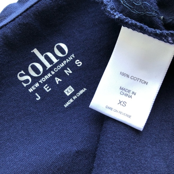 🔺SOLD🔻NY & Co. Soho Sequin Top Shirt Size XS - Picture 4 of 5